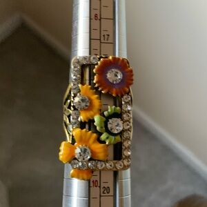 Floral Rhinestone Ring